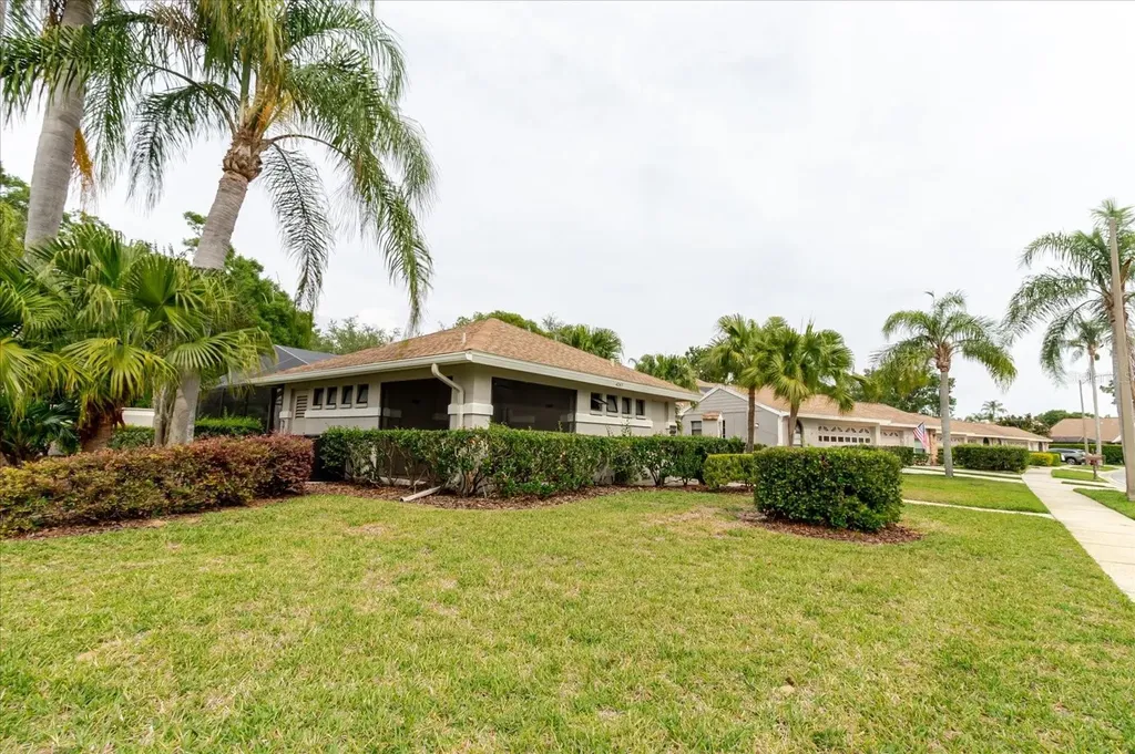 4032 Salem Square Court Palm Harbor FL 34685