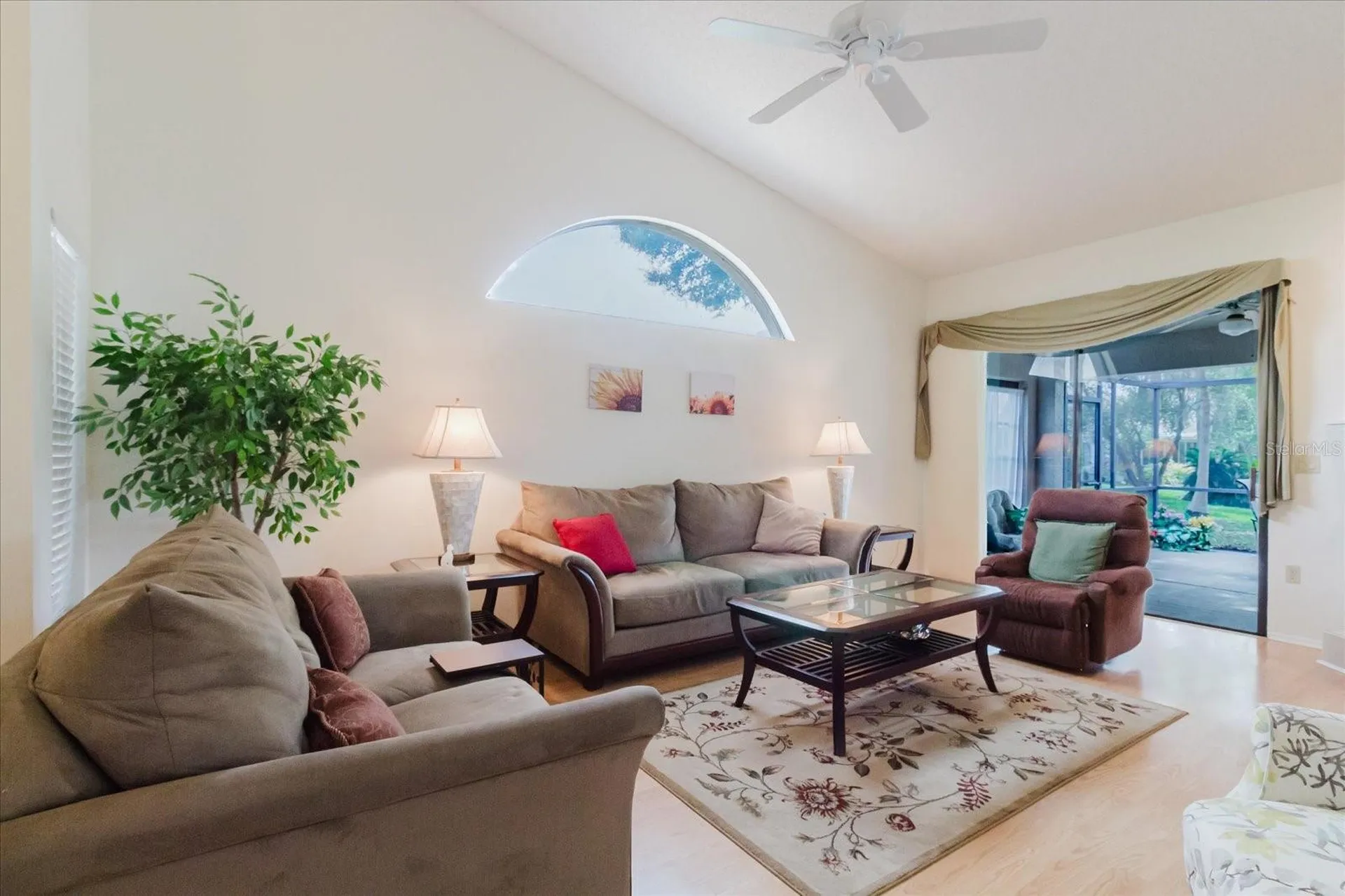 4032 Salem Square Court Palm Harbor FL 34685