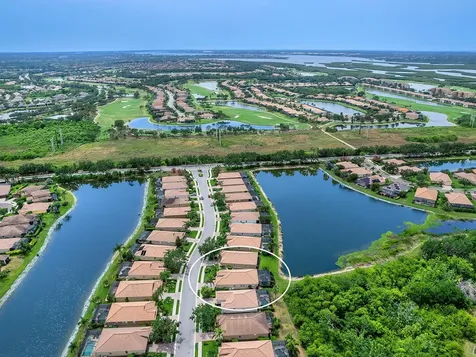 8911 Heritage Sound Drive Bradenton FL 34212