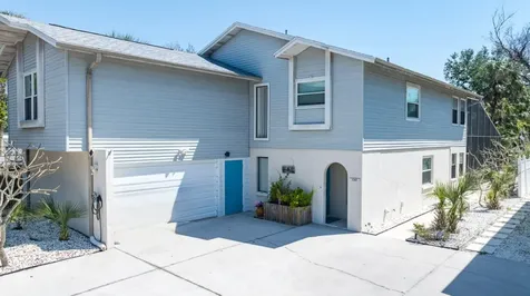 5385 Avenida Del Mare Sarasota FL 34242