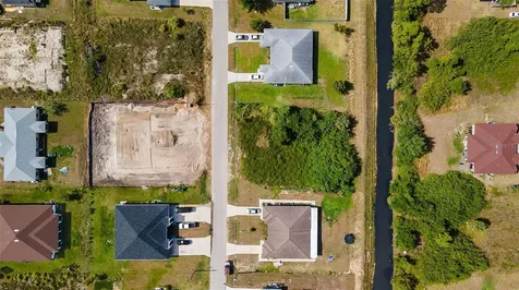 1518 Haviland Ave S Lehigh Acres FL 33973