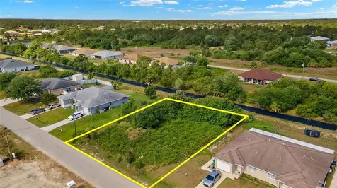 1518 Haviland Ave S Lehigh Acres FL 33973