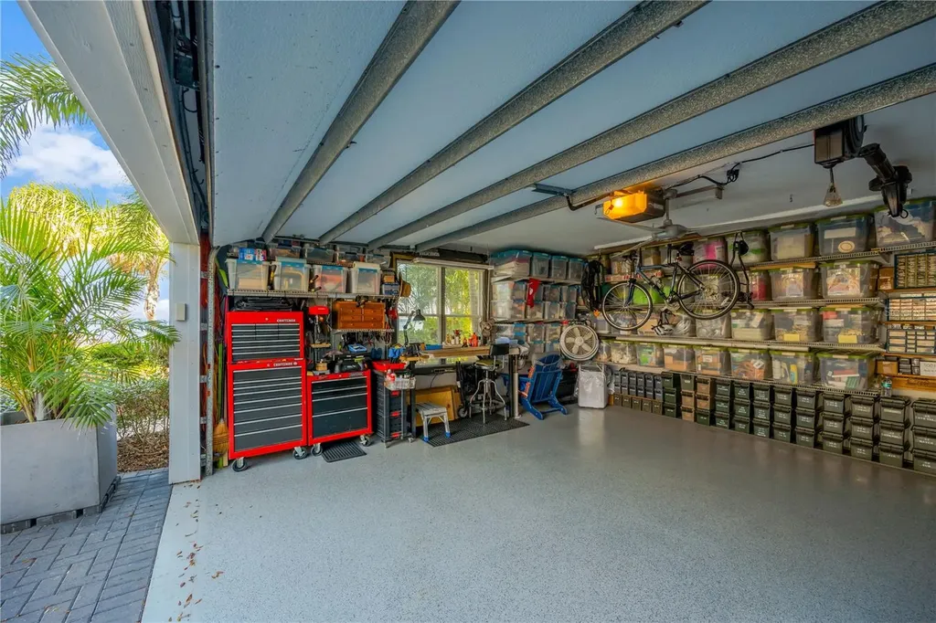 2802 Northpointe Lane Tampa FL 33611