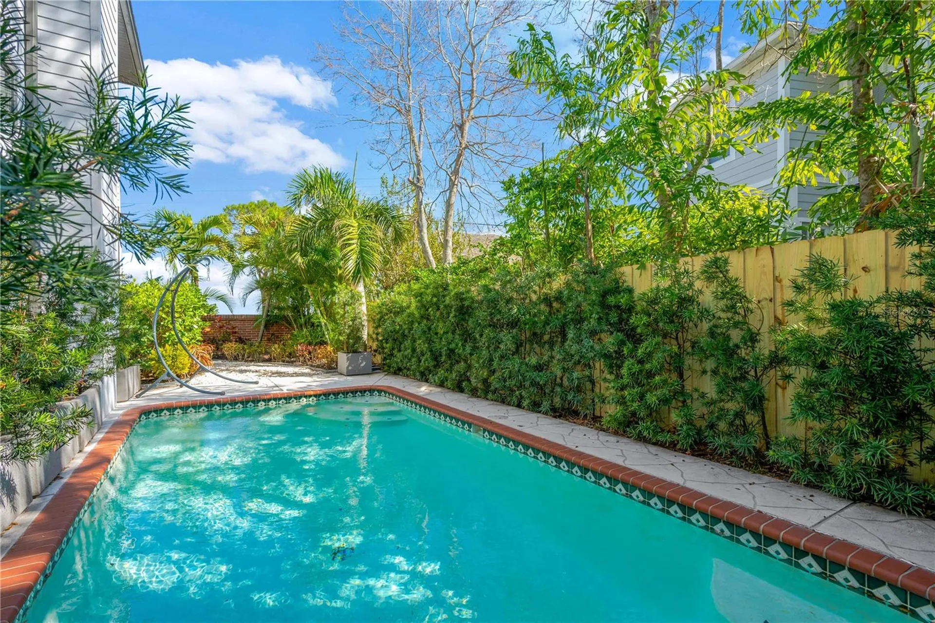 2802 Northpointe Lane Tampa FL 33611