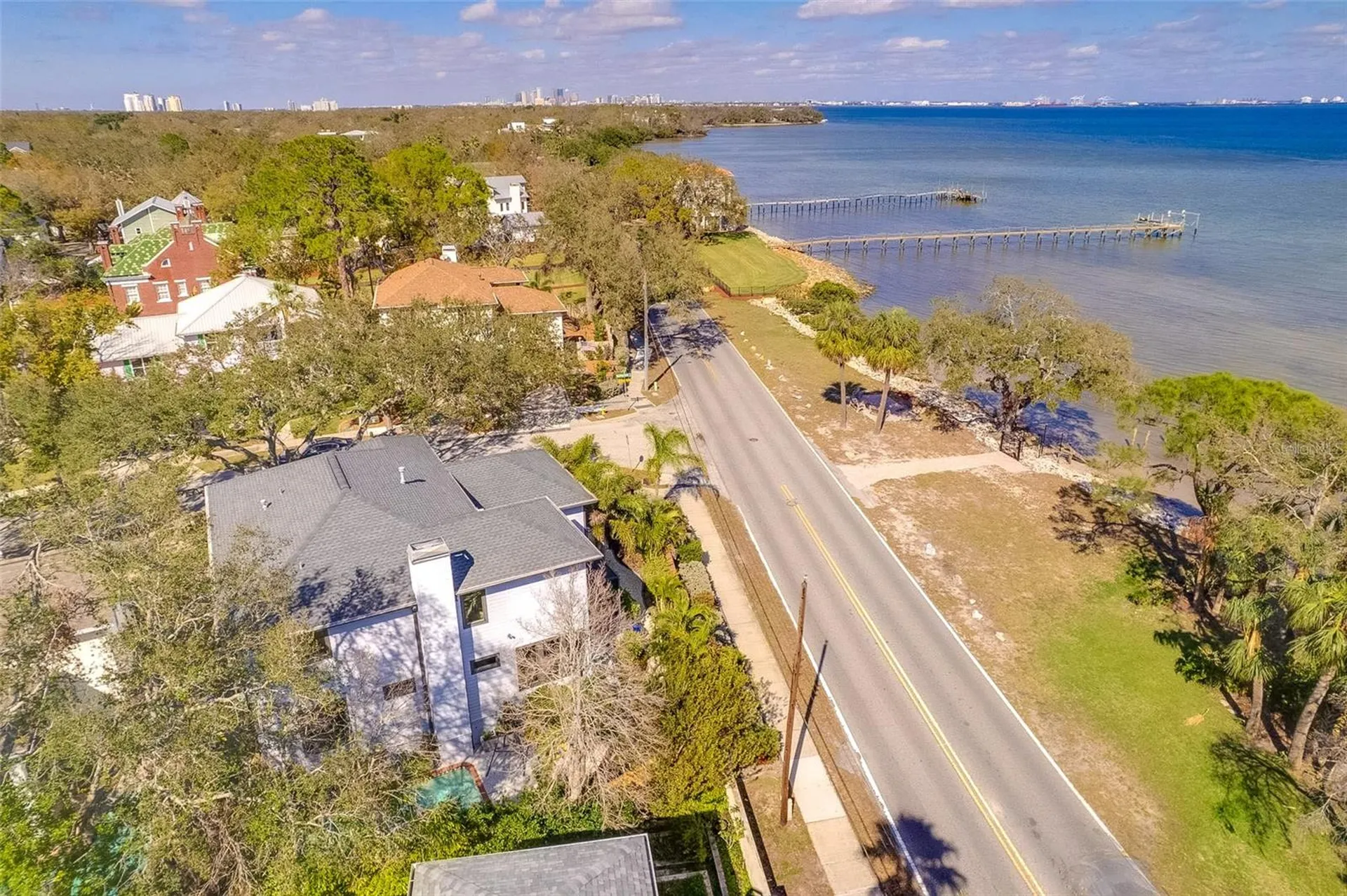 2802 Northpointe Lane Tampa FL 33611