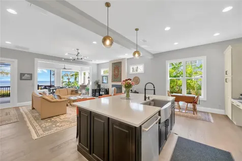 2802 Northpointe Lane Tampa FL 33611