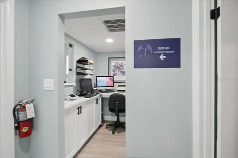 4250 W Bay To Bay Boulevard Tampa FL 33629