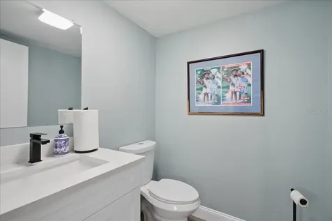 4250 W Bay To Bay Boulevard Tampa FL 33629