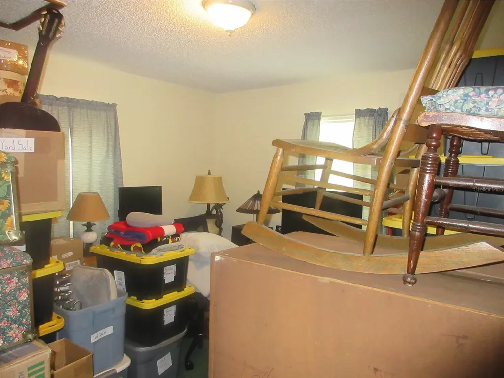 5949 SE 164th Court Ocklawaha FL 32179