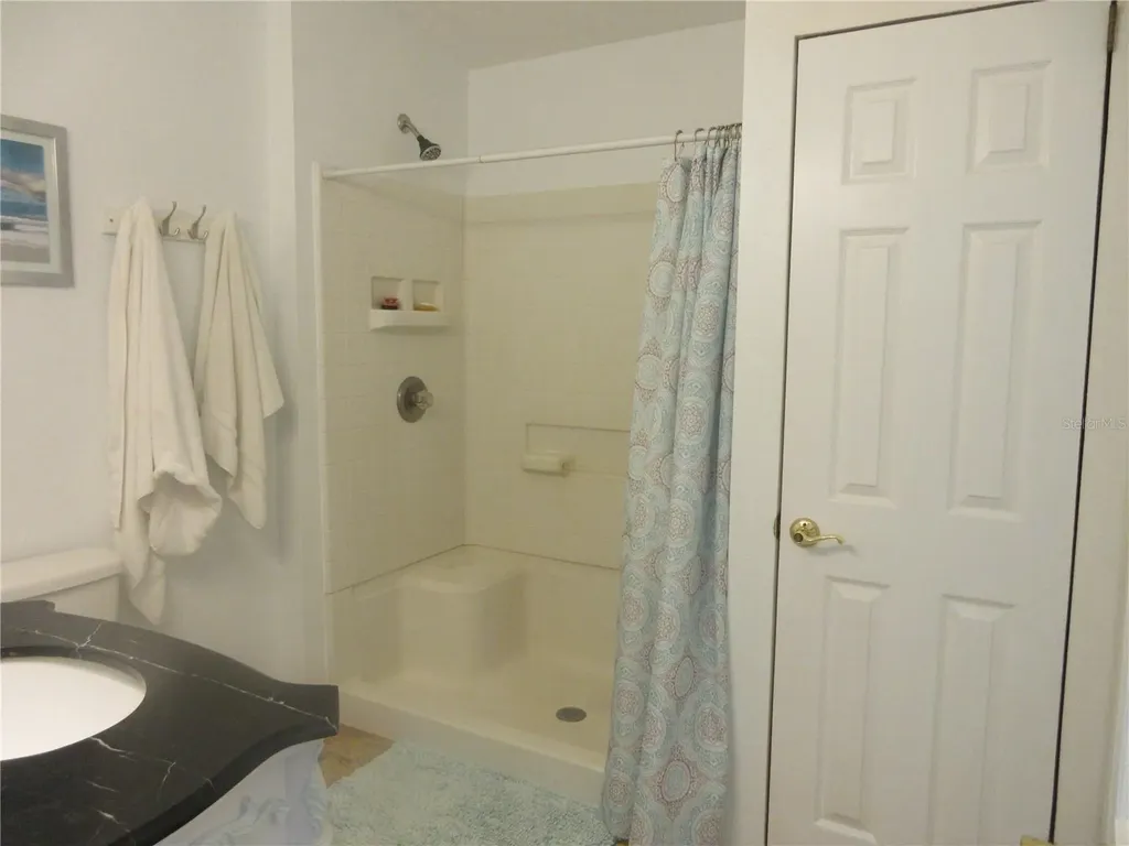 5949 SE 164th Court Ocklawaha FL 32179