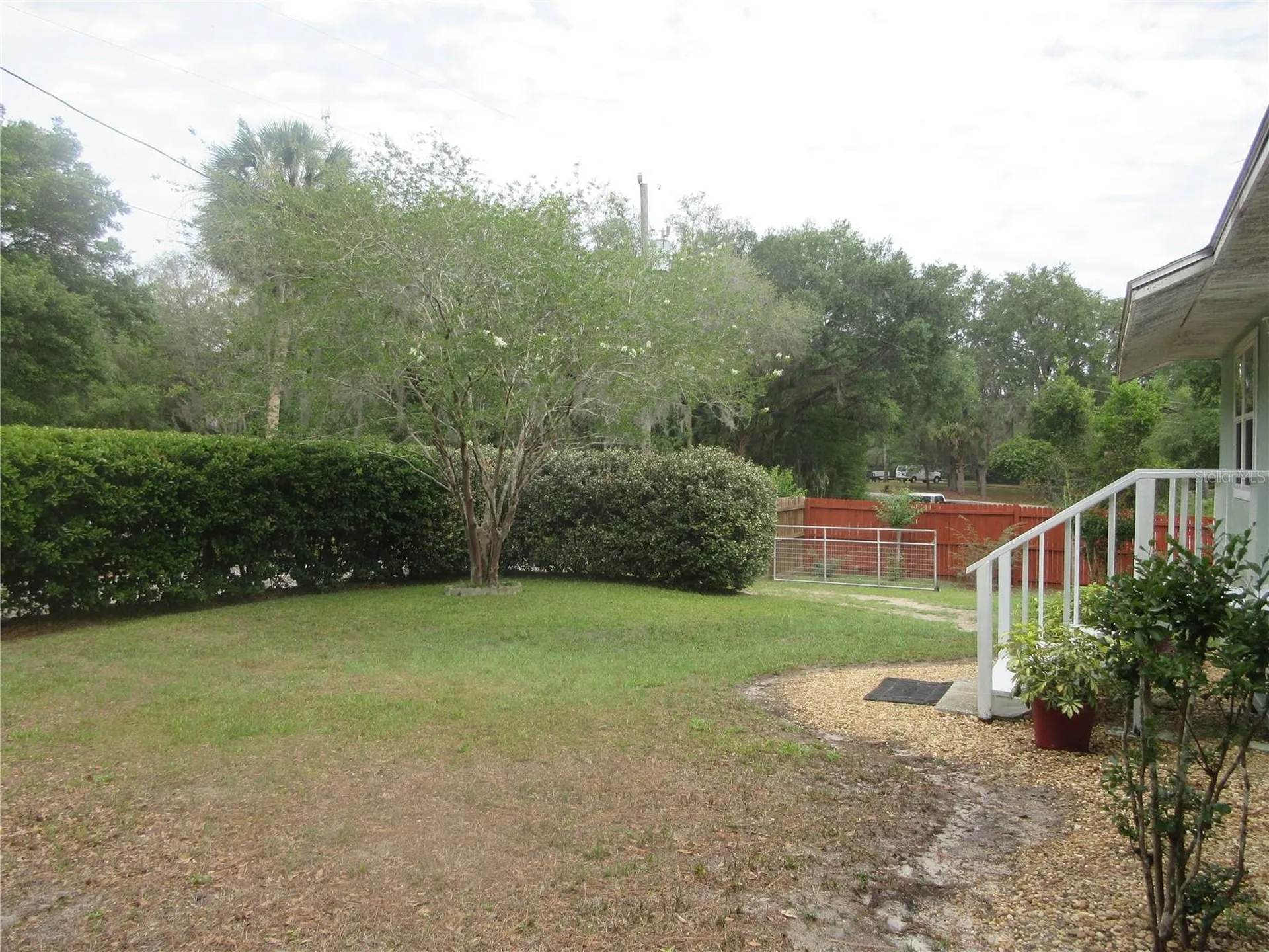 5949 SE 164th Court Ocklawaha FL 32179