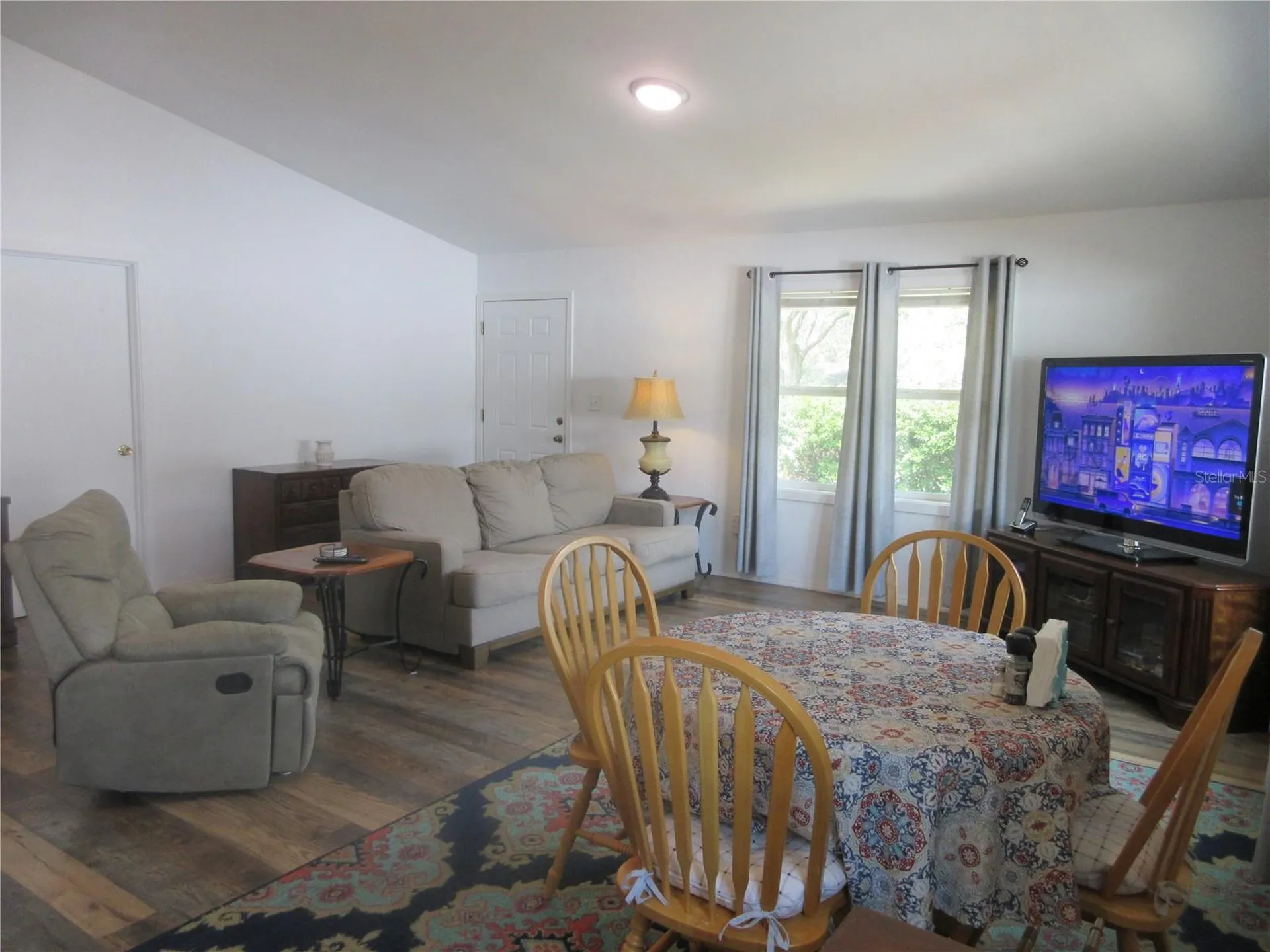 5949 SE 164th Court Ocklawaha FL 32179