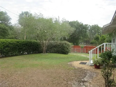 5949 SE 164th Court Ocklawaha FL 32179