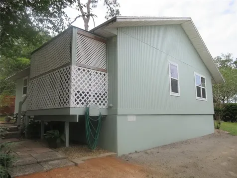5949 SE 164th Court Ocklawaha FL 32179