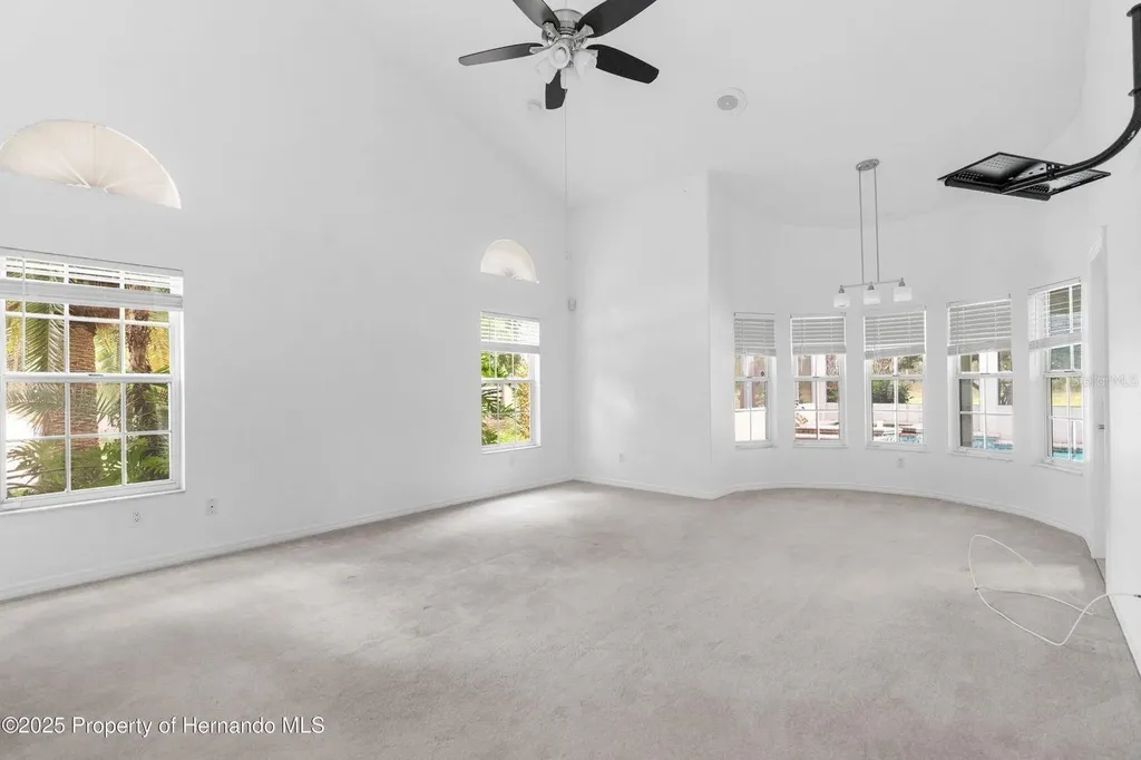 7640 W Golf Club Street Crystal River FL 34429
