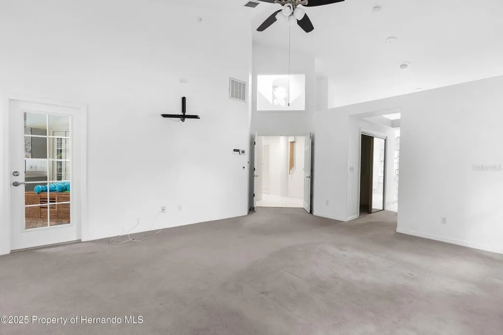 7640 W Golf Club Street Crystal River FL 34429