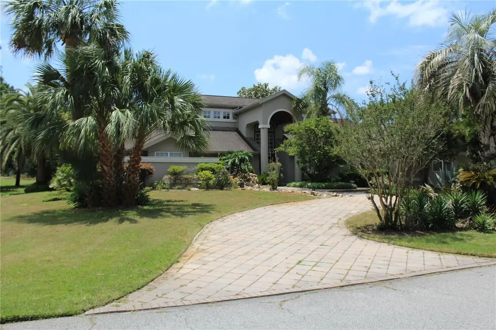 7640 W Golf Club Street Crystal River FL 34429
