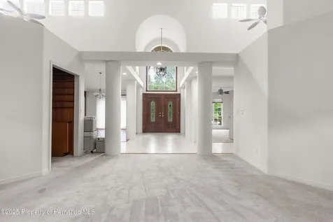 7640 W Golf Club Street Crystal River FL 34429