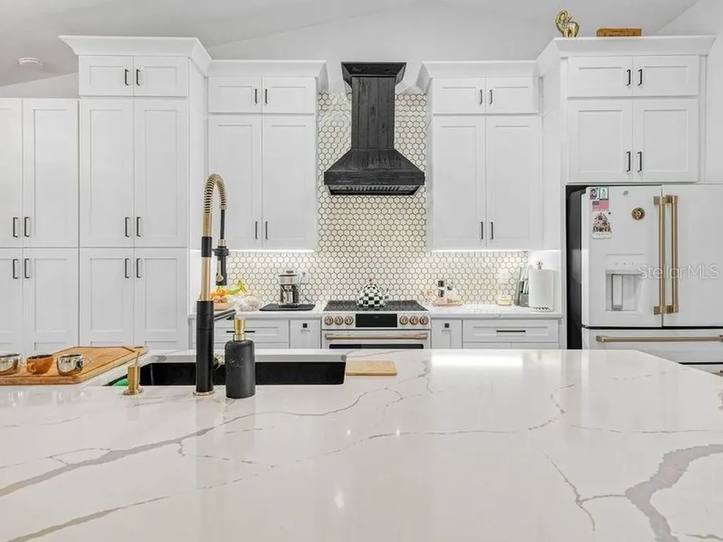 1850 S Lake Reedy Boulevard Frostproof FL 33843
