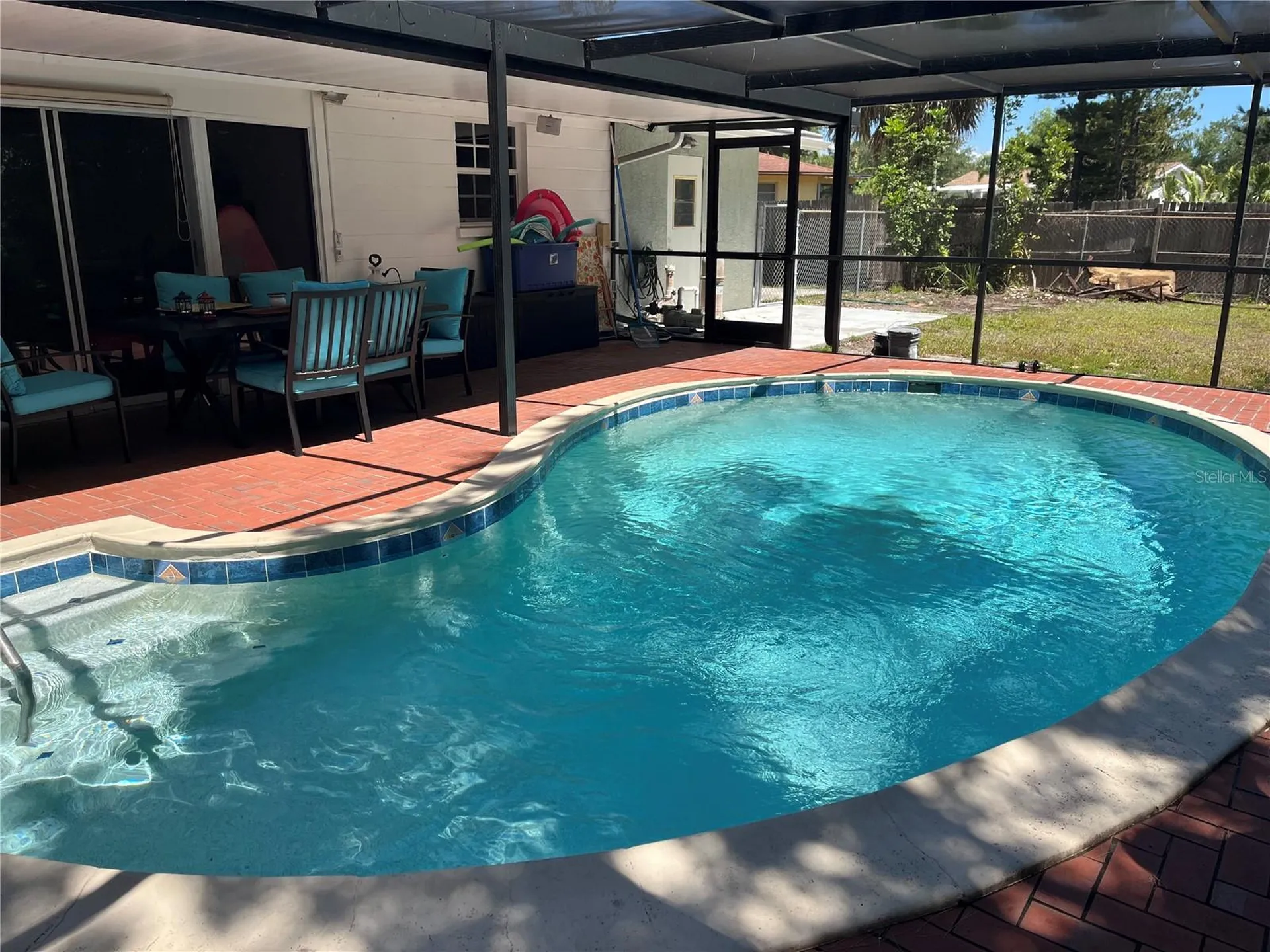 236 Davis Boulevard Sarasota FL 34237