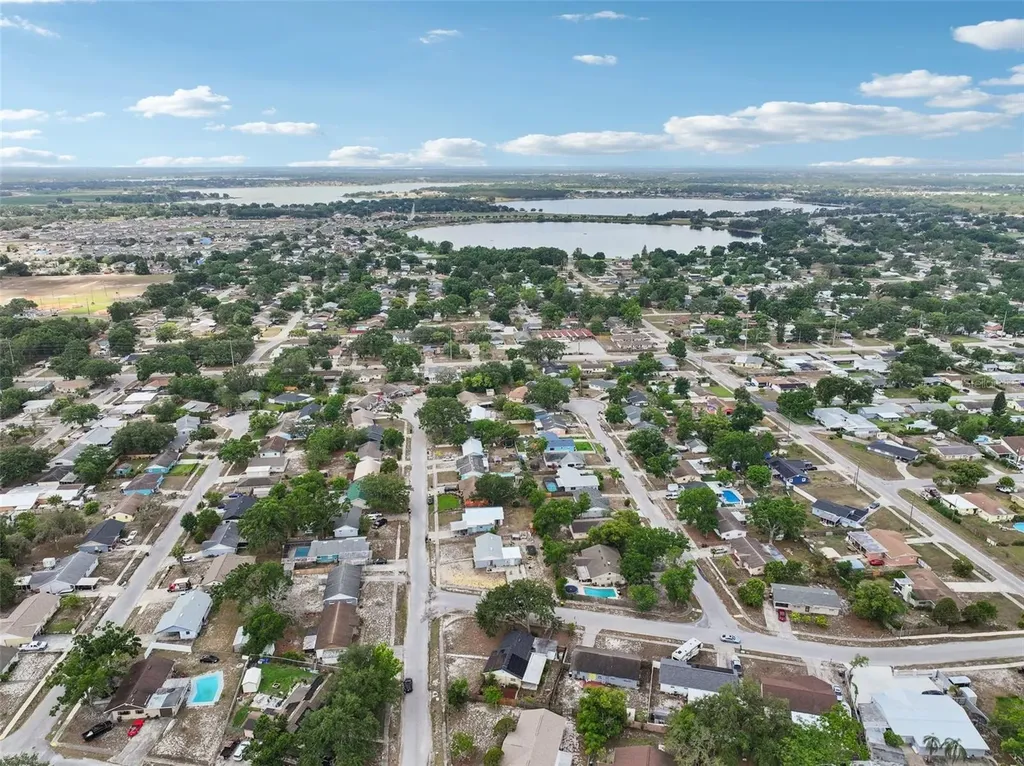 503 Holt Circle Winter Haven FL 33880
