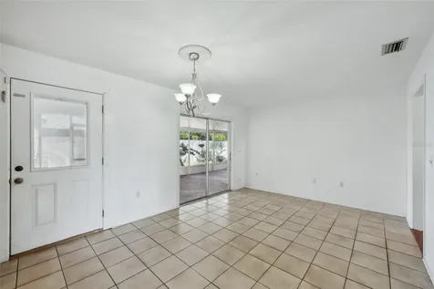 503 Holt Circle Winter Haven FL 33880