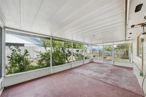 503 Holt Circle Winter Haven FL 33880