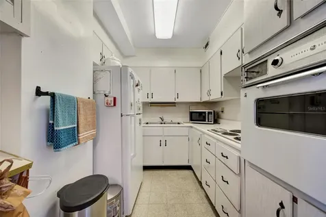 31 Island Way Clearwater Beach FL 33767
