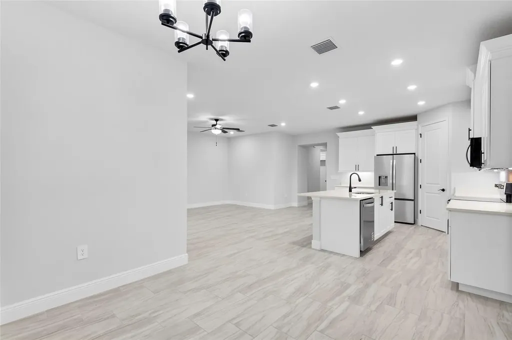 371 Miller Road Sanford FL 32773