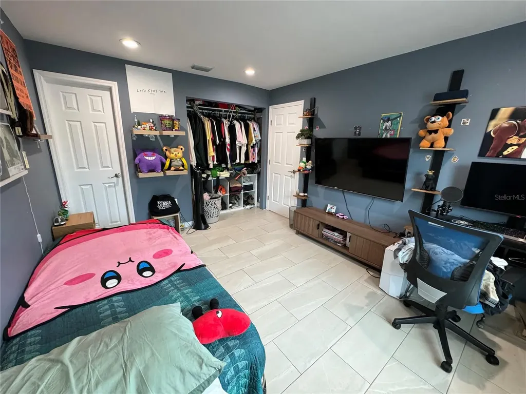 7102 Reindeer Road Tampa FL 33619