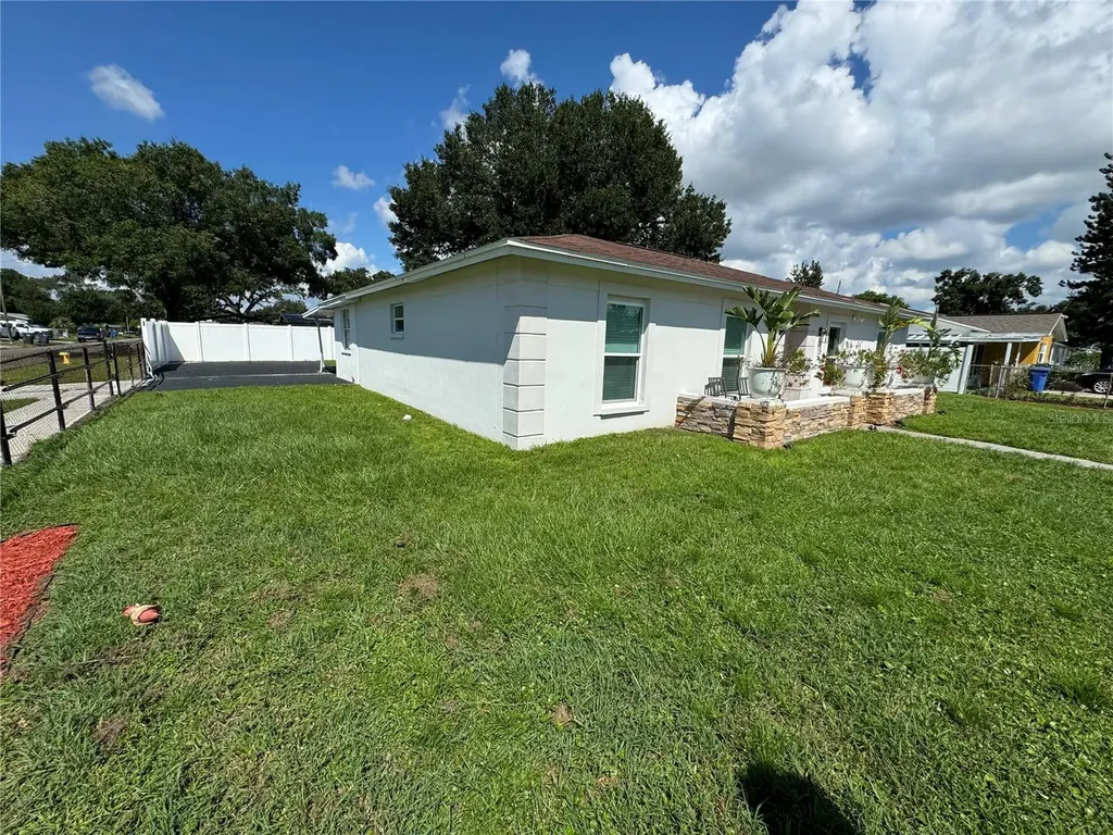 7102 Reindeer Road Tampa FL 33619