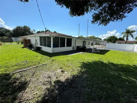 7102 Reindeer Road Tampa FL 33619