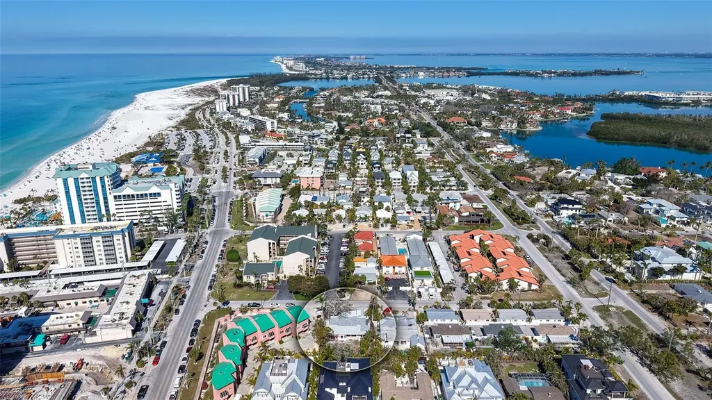 132 Harrison Drive Sarasota FL 34236
