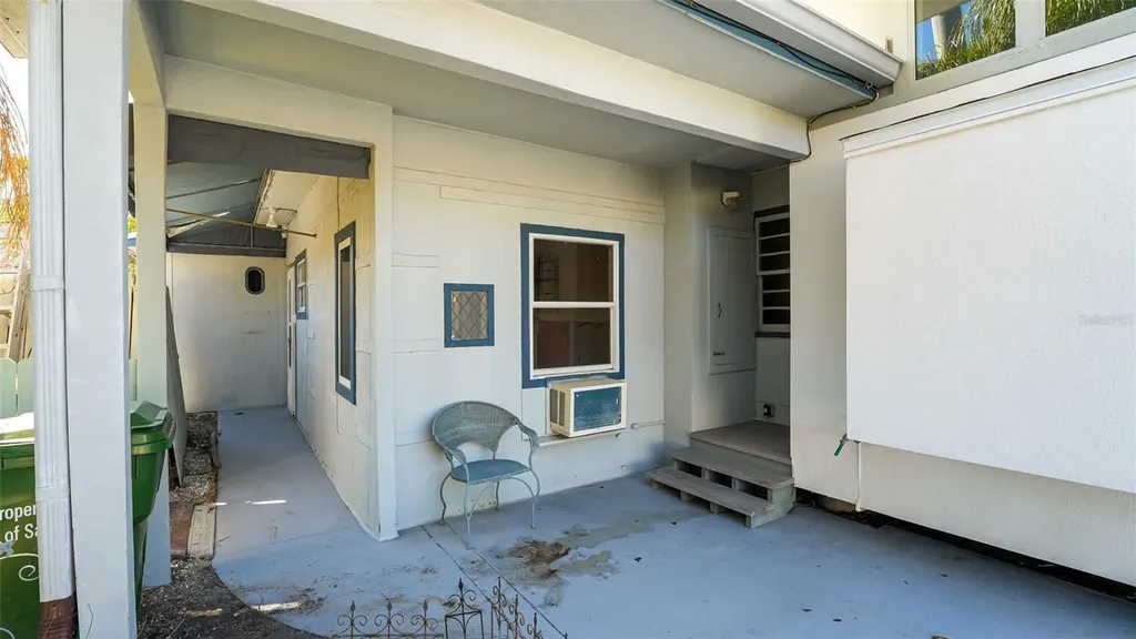 132 Harrison Drive Sarasota FL 34236