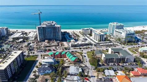 132 Harrison Drive Sarasota FL 34236