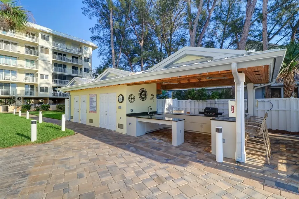 2504 Gulf Boulevard Indian Rocks Beach FL 33785