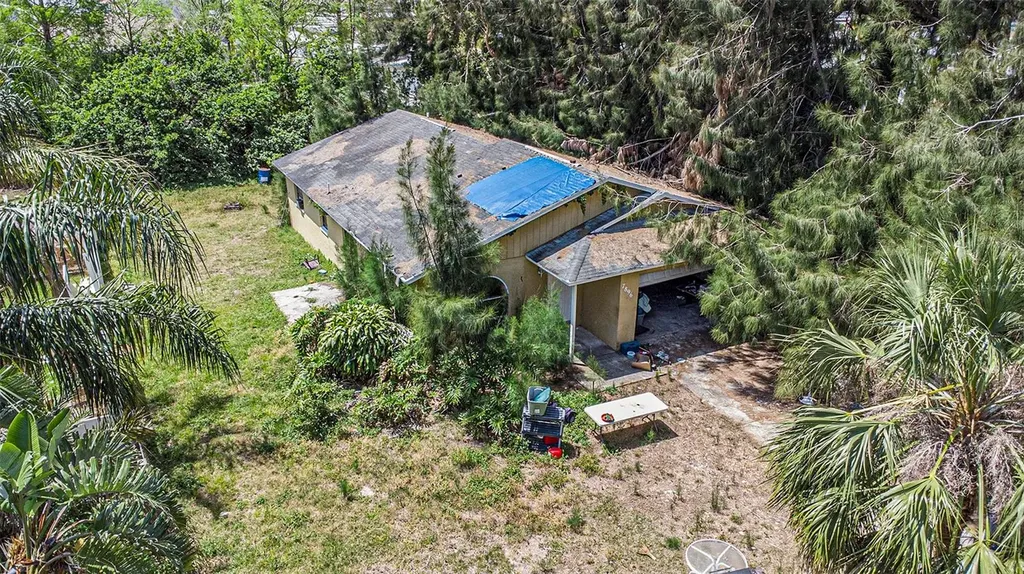 7896 42nd Avenue N St Petersburg FL 33709