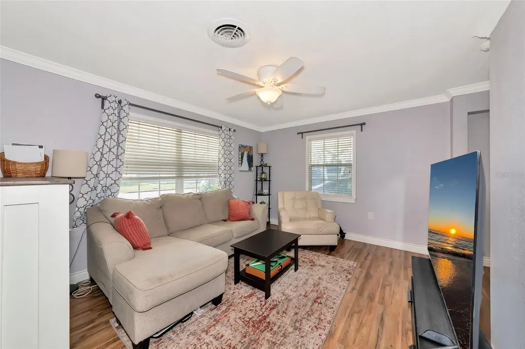 2004 19th Street W Bradenton FL 34205