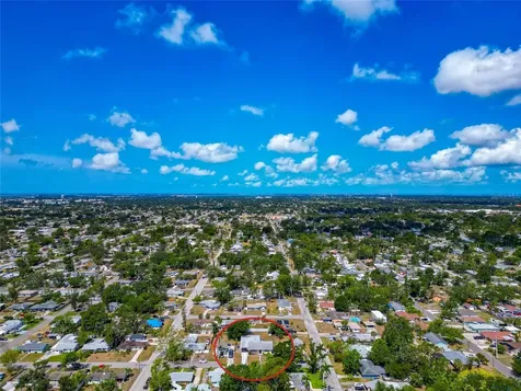 2004 19th Street W Bradenton FL 34205