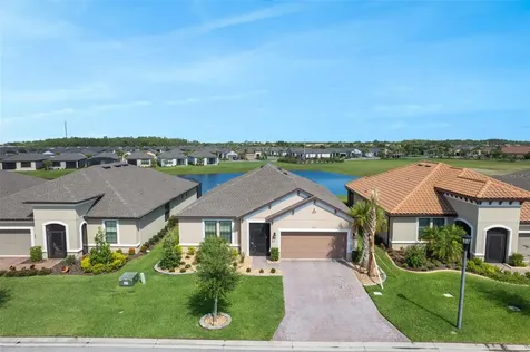 636 San Augusto Drive Kissimmee FL 34759