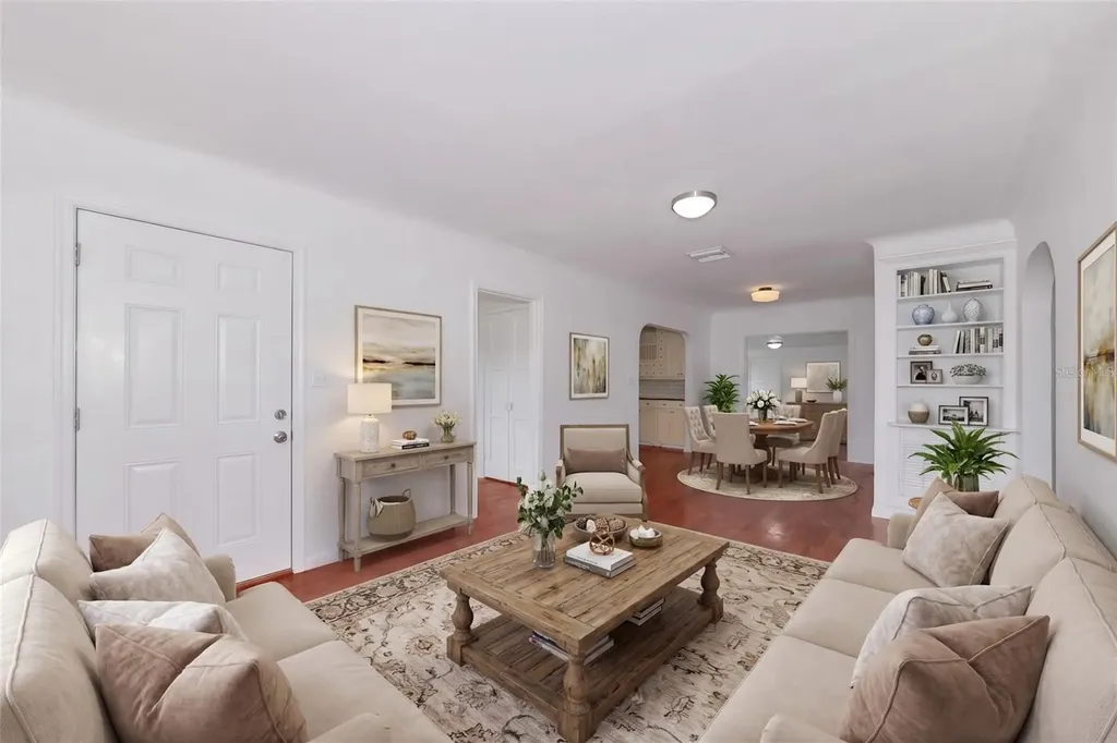 2620 8th Avenue N St Petersburg FL 33713