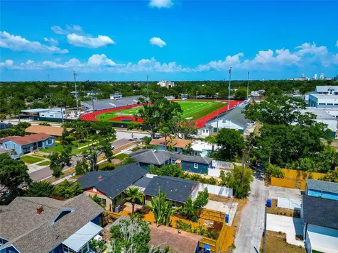 2620 8th Avenue N St Petersburg FL 33713