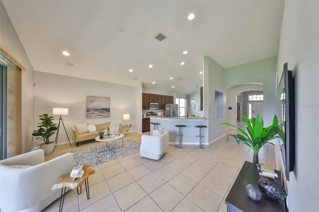 11408 Coventry Grove Circle Lithia FL 33547