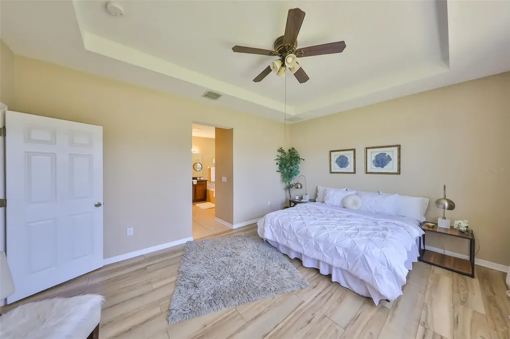 11408 Coventry Grove Circle Lithia FL 33547