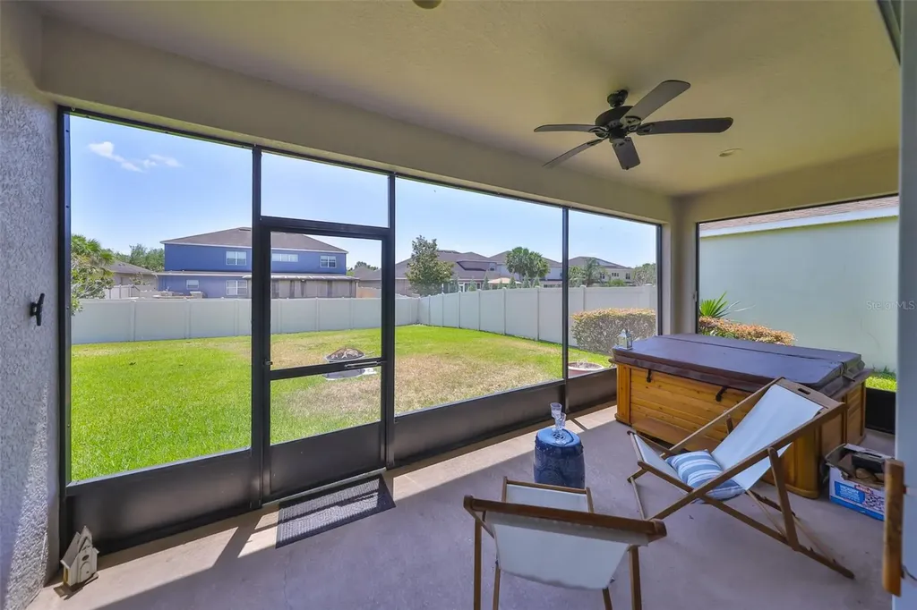 11408 Coventry Grove Circle Lithia FL 33547