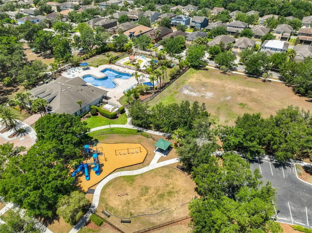 11408 Coventry Grove Circle Lithia FL 33547
