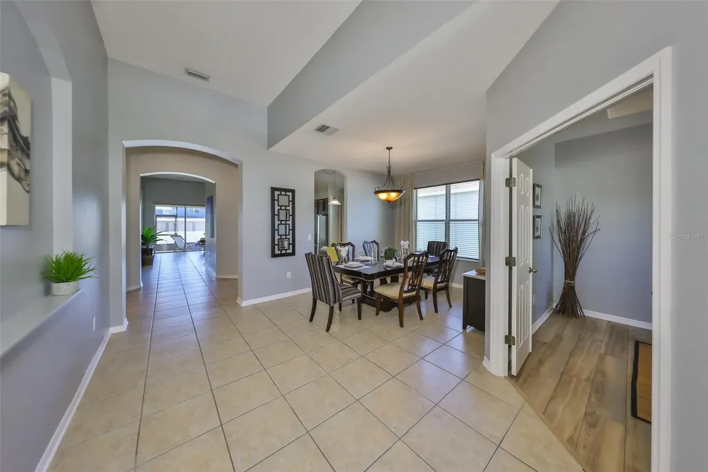 11408 Coventry Grove Circle Lithia FL 33547