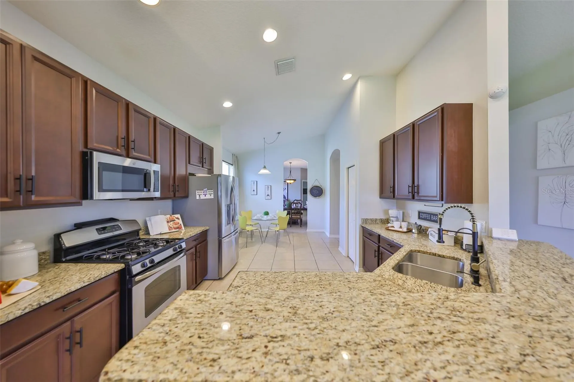 11408 Coventry Grove Circle Lithia FL 33547