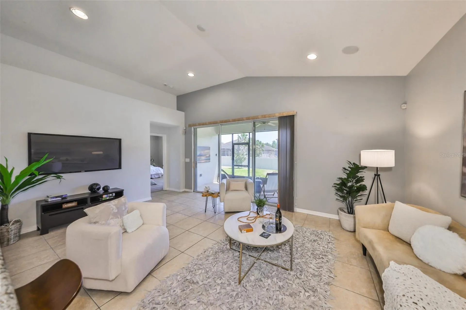 11408 Coventry Grove Circle Lithia FL 33547