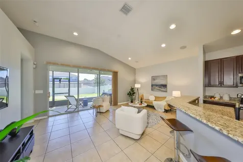 11408 Coventry Grove Circle Lithia FL 33547